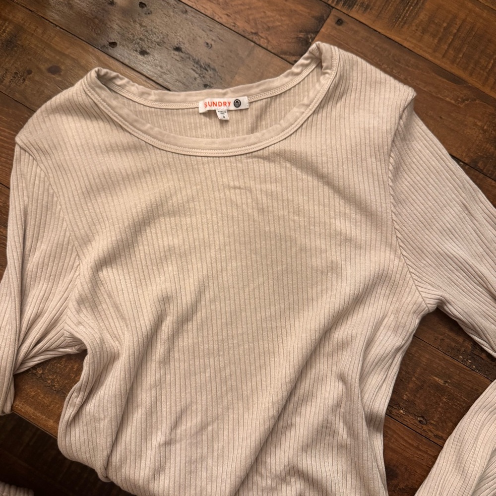 SUNDRY Ribbed Tee - Picture 2 of 4